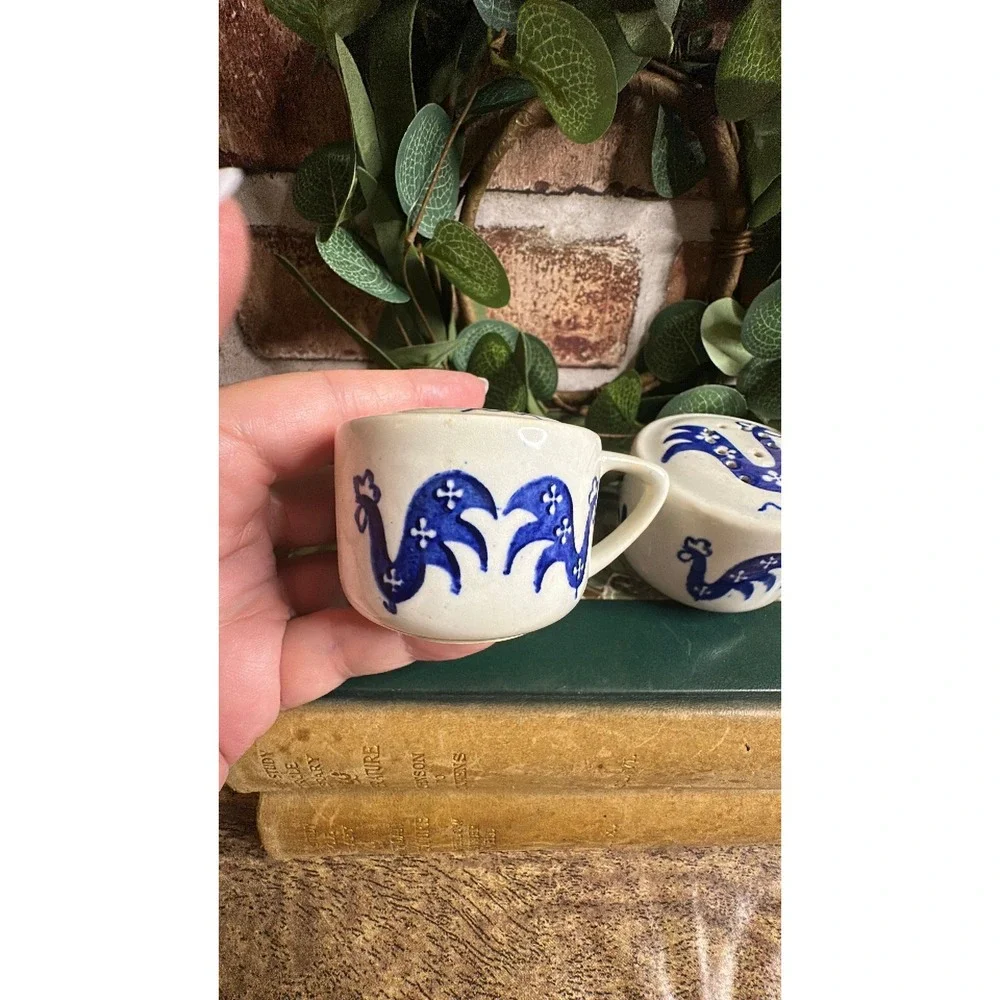 Vintage Blue & White Rooster Mug Style Salt & Pepoer Shaker Set